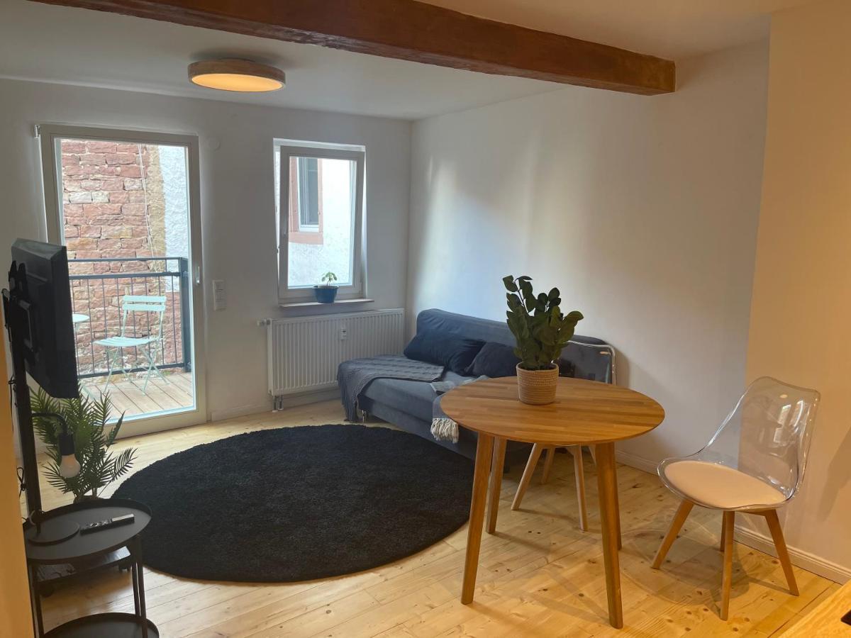 Tiny Getaway In Eberbach Im Odenwald Bei Heidelberg Apartamento *